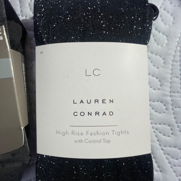 BUNDLE OF NEW NEVER WORN TIGHTS, KNEE HIGHS, NO SHOW SOCKS - Picture 4 of 11